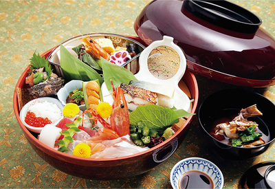 豪華海鮮丼